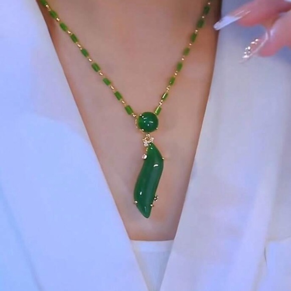 GYPSY STONE STATEMENT FASHION NECKLACE - Picture 2 of 8